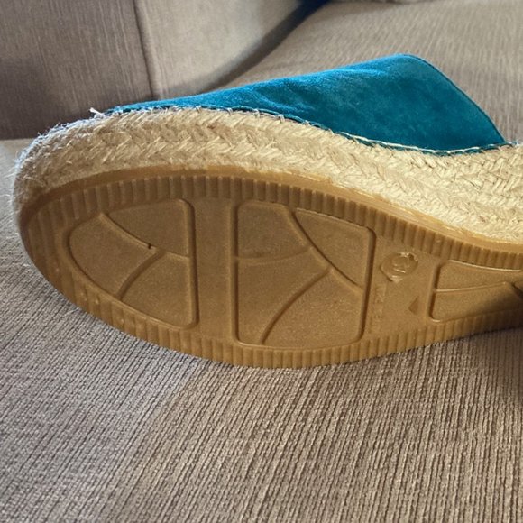 Vidorreta Turquoise Blue Suede Espradrille Wedges - Size EU 40/US 9 - Worn once - Picture 5 of 11